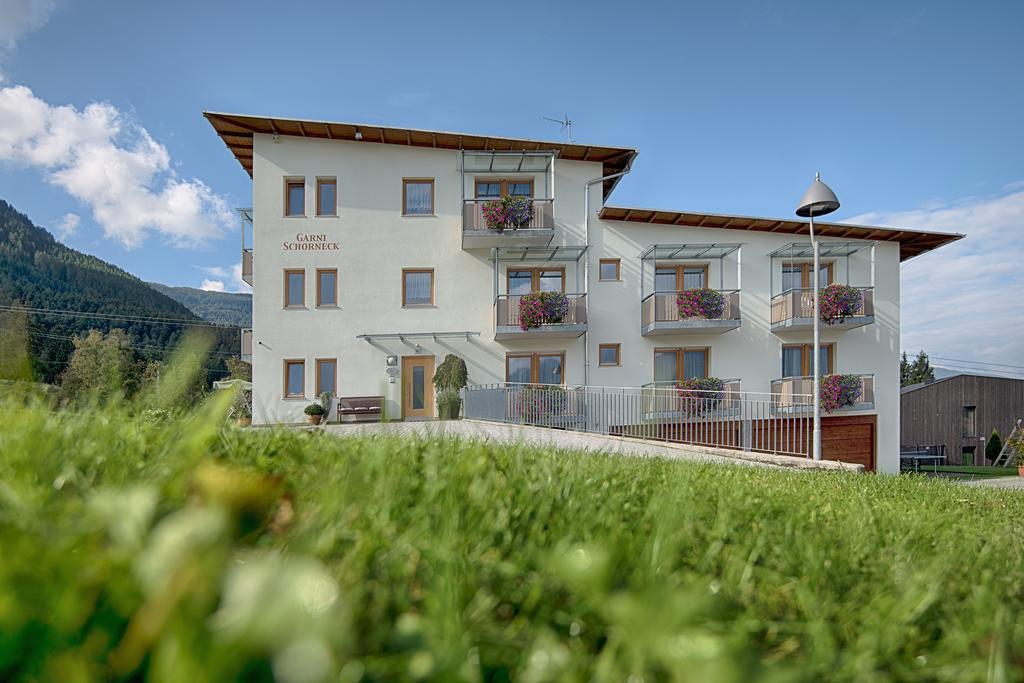Garni Schorneck Bed & Breakfast Brunico Ngoại thất bức ảnh